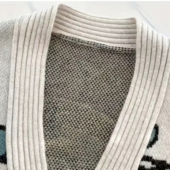 Playful Cartoon Graphic Cardigan - White and Blue - Picture 3 of 5